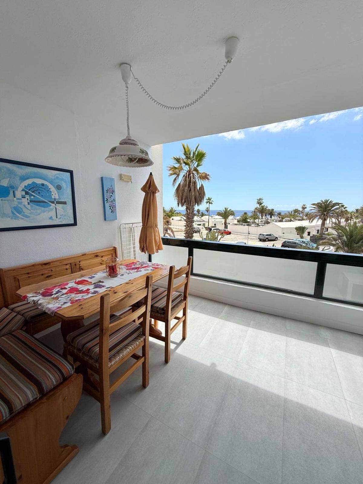 קוסטה טגוויסה Al Sole Studios Residence Playa Roca מראה חיצוני תמונה